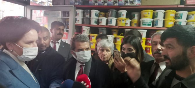 Akşener’den 650 Lirayla Geçindiğini Söyleyen Engelliye: ‘Harika Sen Buna Devam Et’