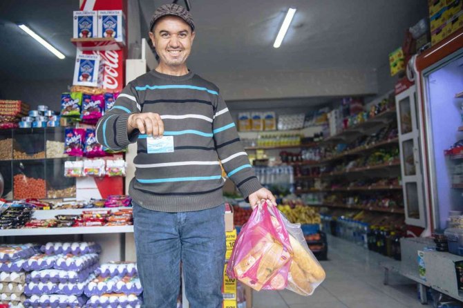 Halk Kart İle Mersinli Esnafın Kasasına 26 Ayda 33 Milyon 406 Bin Tl Girdi