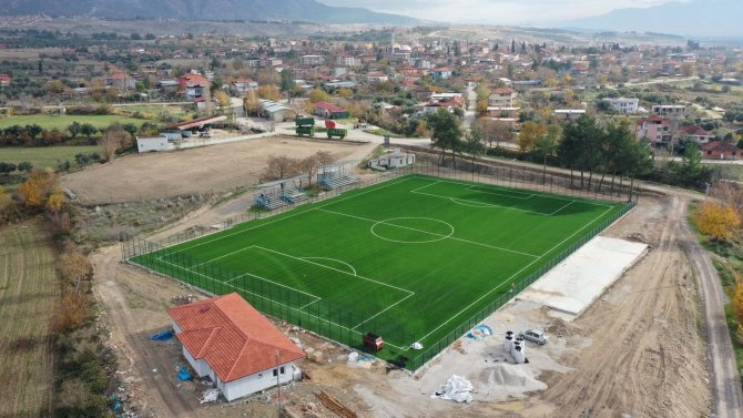 Pamukkale’de Statlarının Zeminlerine Fi̇fa Kontrolü