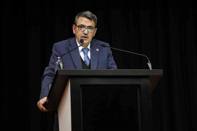 ‘Geleneksel İ̇nsan Haklarında Güncel Sorunlar Konferansı’ Düzenlendi