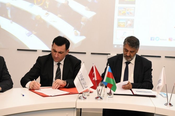 Rektör Polat, Azerbaycan’da Akademik İş Birliği Görüşmeleri Yaptı