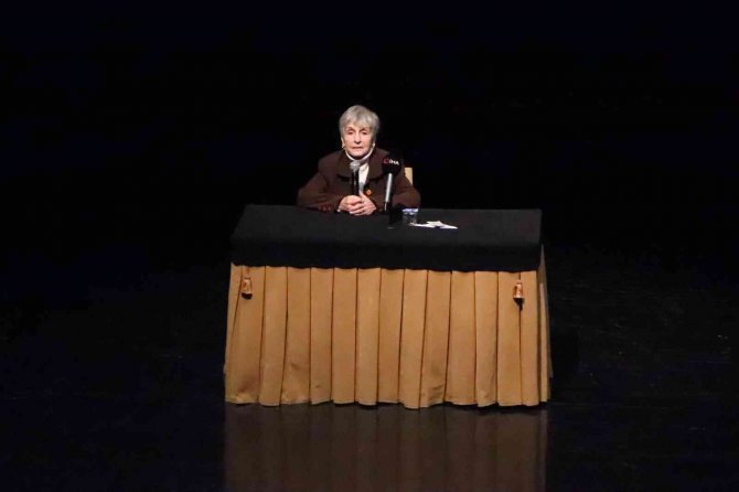 Mehmet Akif’in Torunu Selma Argon: 