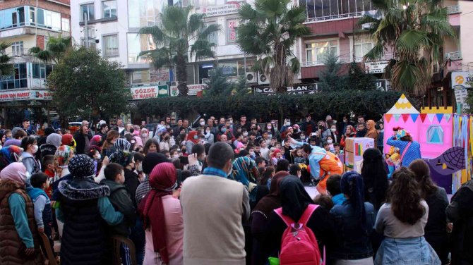 Omü’lü Tiyatrocular Kırsalda