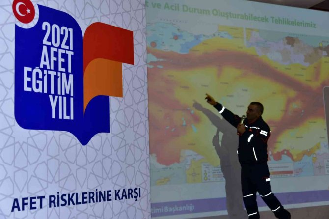Sındırgı’da Afad Eğitimi