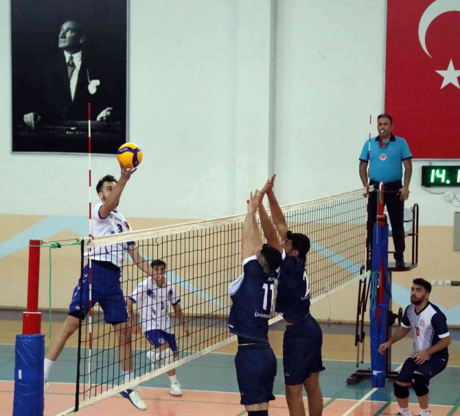 Togü Voleybol Takımı 1’nci Lige Yükseldi