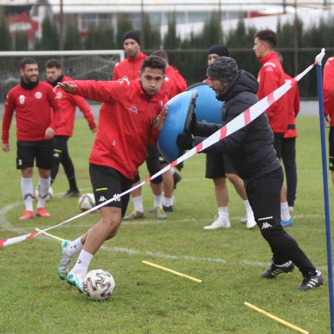 Turgutluspor’a Altyapıdan Oyuncu Takviyesi