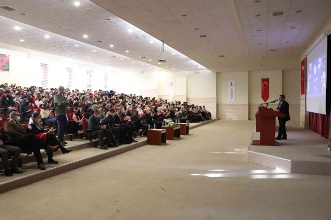 T3 Vakfı Müdürü Kökçam: 