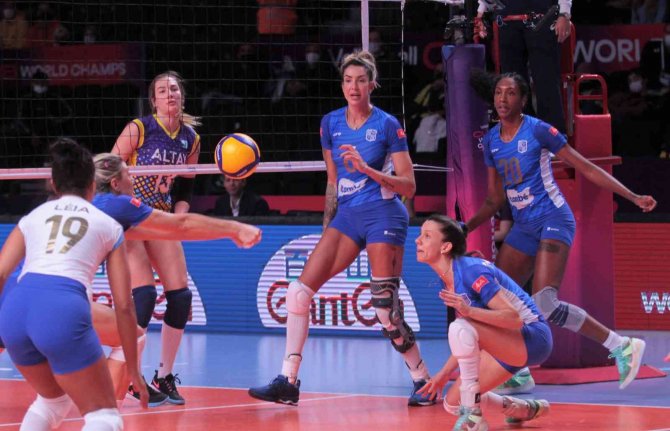 Fıvb Kadınlar Dünya Kulüpler Şampiyonası: Minas Tenis Clube: 3 - Altay Clup: 0