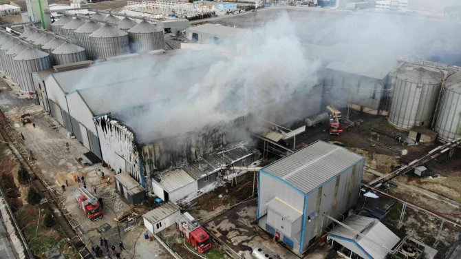 Çorum Organize Sanayi Bölgesi’nde Korkutan Yangın