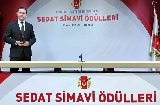 Yunus Emre’yi Anlattığı Programla Sedat Simavi Ödülü Kazandı