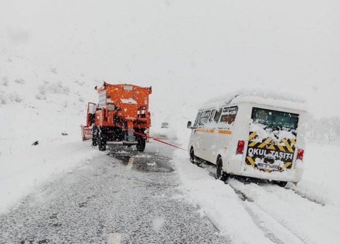 Akyurt Belediyesi’nde Kar Nöbeti