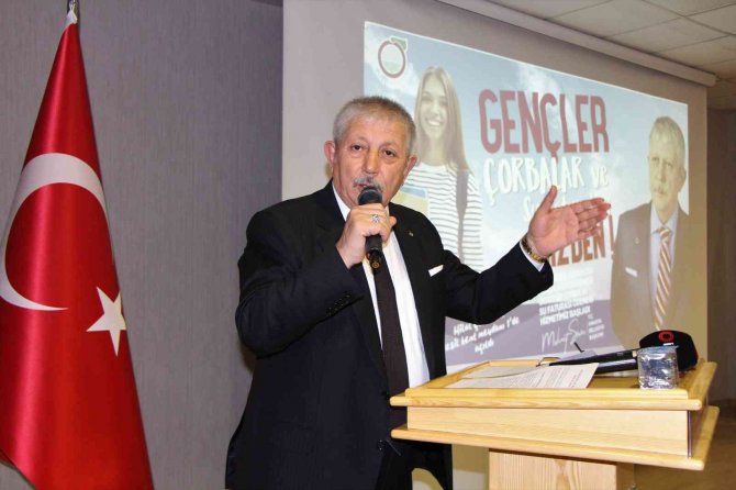 Amasya Belediyesi’nden Üniversitelilere Bedava İçme Suyu Ve Çorba