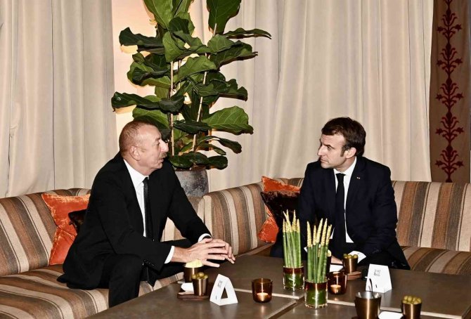 Aliyev, Brüksel’de Macron Ve Paşinyan İle Görüştü
