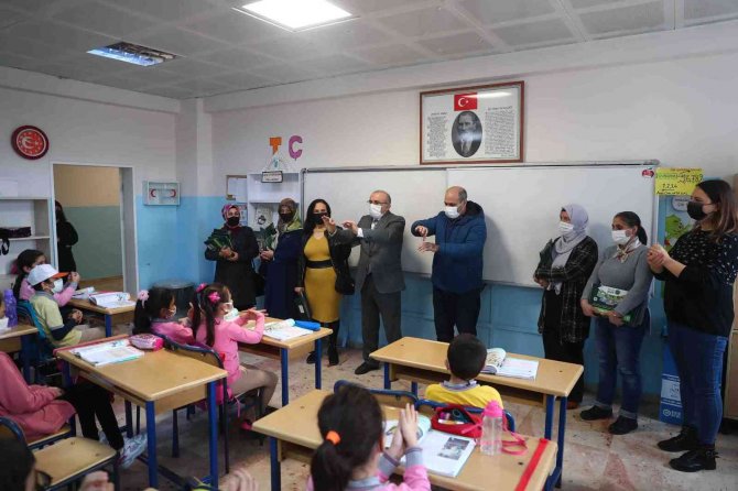 İ̇lkokul Öğrencileri ‘Çevre Başkanı’ Oldu