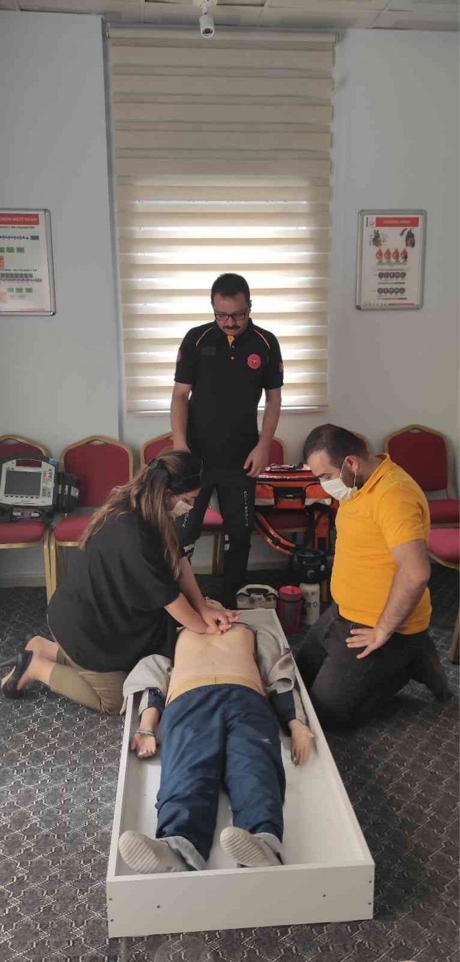 Umke’den Vedaş Personeline İlk Yardım Eğitimi