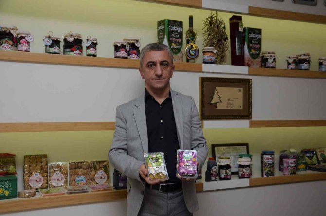 Yerli Malı Haftası’nda ‘Askıda Zeytin’ Uygulaması