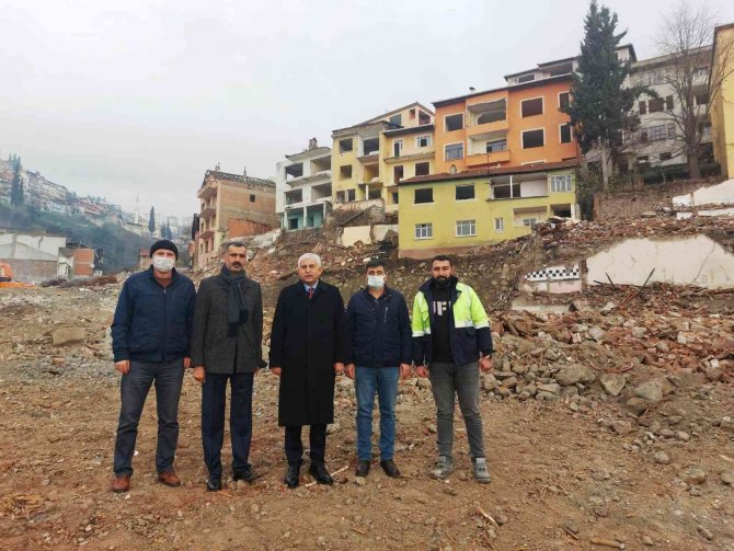 Gündoğdu, "Cedit’te Mahalle Sakinlerimiz Bize Güvendi Ve İnandı"