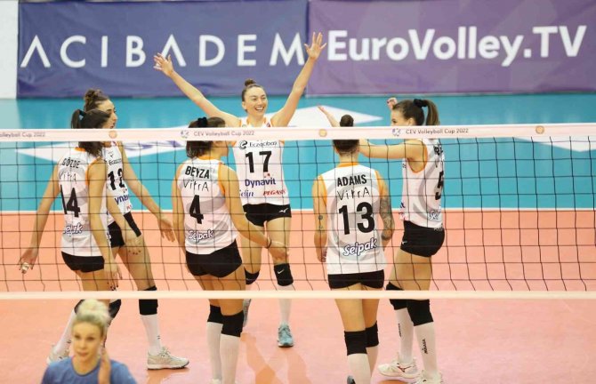 Eczacıbaşı Dynavit, Cev Kupası’nda Çeyrek Finalde