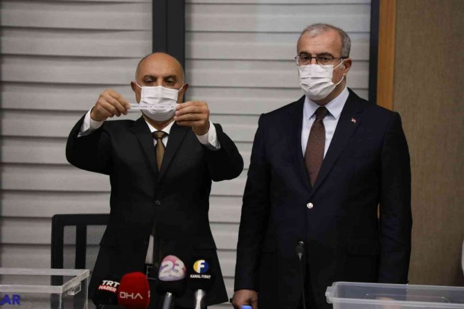 Elazığ’da 24 Ocak Depreminin Ardından 15 Bin 784 Konut Ve İş Yeri Vatandaşlara Teslim Edildi
