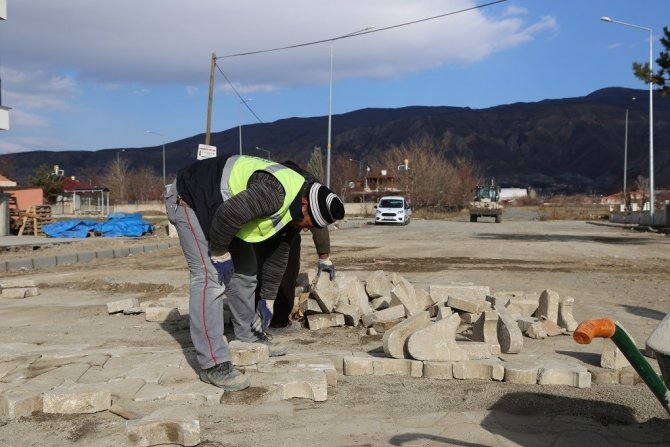 Erzincan’da Üst Yapı Çalışmaları Devam Ediyor