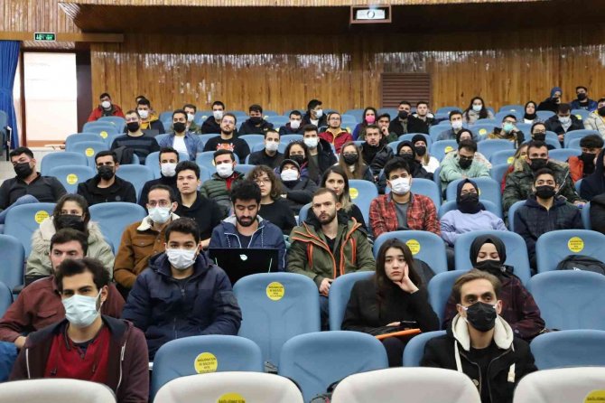 Fü’de Tübi̇tak 2209-a Proje Yazma Eğitimleri Verildi