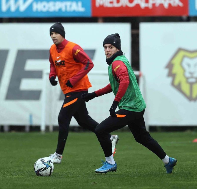 Galatasaray, Başakşehir Maçı Hazırlıklarını Sürdürdü