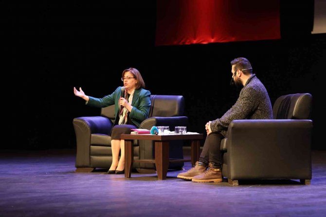 Başkan Fatma Şahin Gaün Üniversite Öğrencileri İle Buluştu