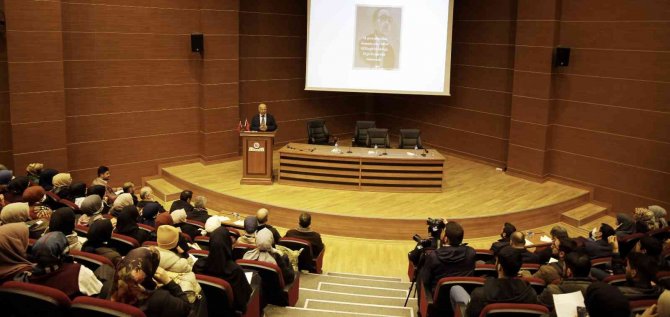 Gaziantep’te Sezai Karakoç Anısına Konferans