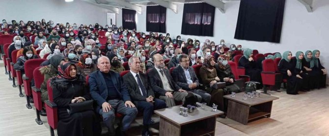 Hafızlar Belgelerini Aldı