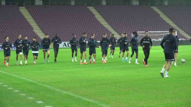 Hatayspor Onursal Başkanı Savaş: “Avrupa’ya Gitmeyi İstiyoruz"