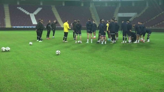 Hatayspor Onursal Başkanı Savaş: “Avrupa’ya Gitmeyi İstiyoruz"