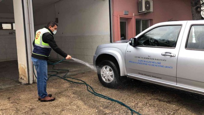 Isparta’da Su Emen Geçirimli Betonla Yağmur Suyu Depolanıyor