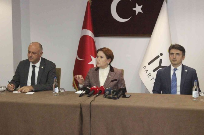 İ̇yi̇ Parti Genel Başkanı Meral Akşener, Asgari Ücreti Olumlu Buldu