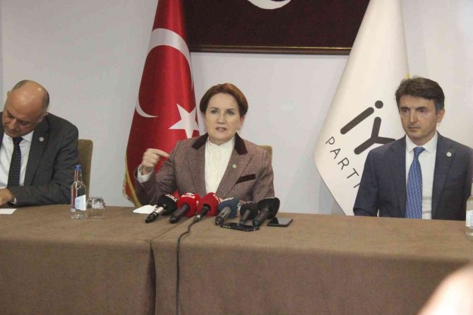 İ̇yi̇ Parti Genel Başkanı Meral Akşener, Asgari Ücreti Olumlu Buldu