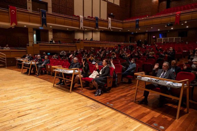 Başkan Soyer, Meclis Toplantısında Konuştu