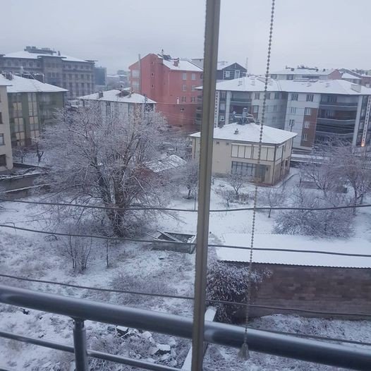 Kulu’da Mevsimin İlk Karı Yağdı