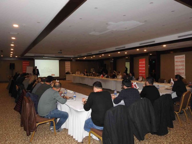 Aile Hekimleri Diyabet Hastaları İçin Toplandı