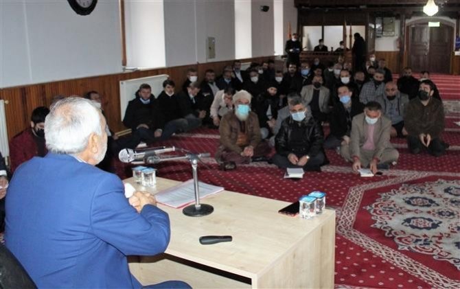 Bilecik’te ’Mehmet Akif’ Ve ’Destanlaşan Çanakkale’ Konulu Konferans