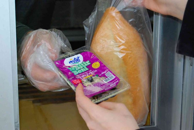 Yerli Malı Haftası’nda ‘Askıda Zeytin’ Uygulaması