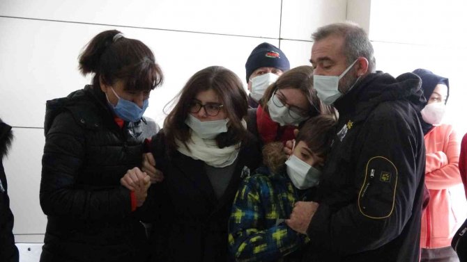 Çanakkale’de Covid-19’a Yenik Düşen Seher Ebe İçin Tören Düzenlendi