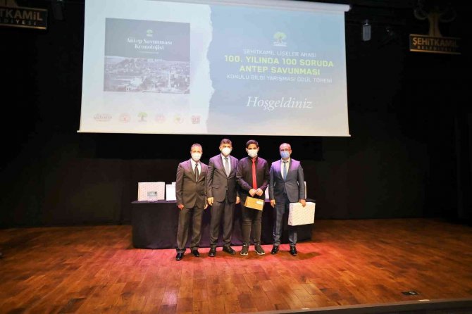 Tarihini En İyi Bilen Öğrenciler Ödüllendirildi