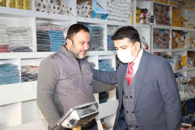 Kaymakam Tunç, Esnafla Bir Araya Gelerek Sorunları Dinledi