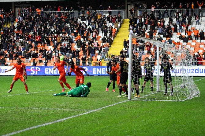 Spor Toto 1. Lig: Adanaspor: 1 - İ̇stanbulspor: 0