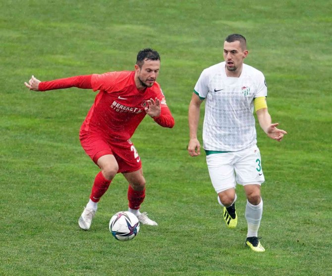 Spor Toto 1. Lig: Ümraniyespor: 4 - Bursaspor: 1