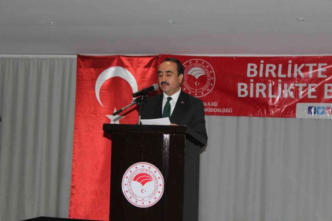 Tıbbi Aromatik Bitki Ve Boya Bitkilerini Yaygınlaştırma Çalıştayı Başladı