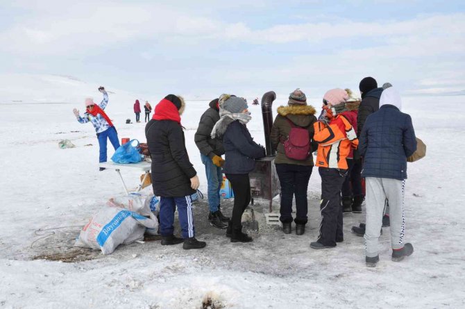 Turistik Doğu Ekspresi Yolcuları Kars’ı Keşfedecek