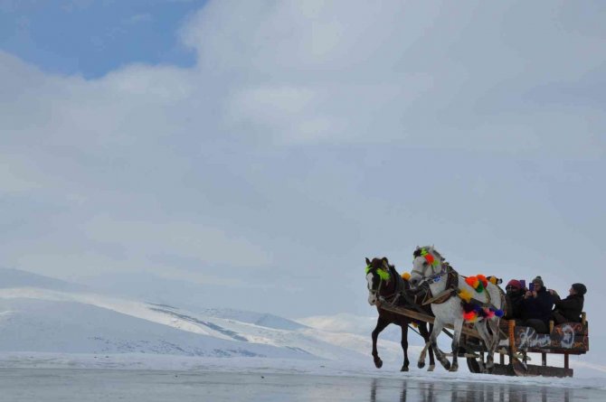 Turistik Doğu Ekspresi Yolcuları Kars’ı Keşfedecek