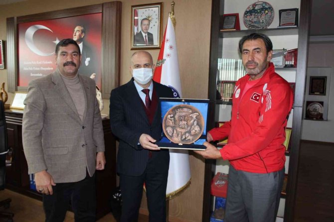 Taşğın; Muaythai Çalışmaları Hakkında Bilgilendirdi