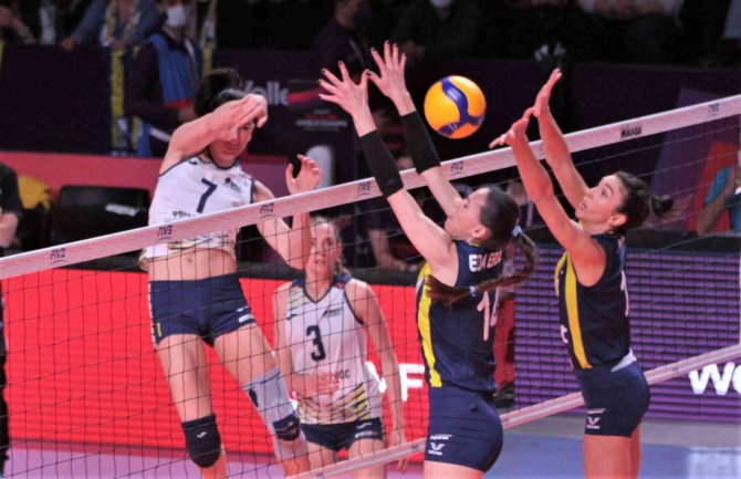 Fıvb Kadınlar Dünya Kulüpler Şampiyonası: Dentil Praia: 1 - Fenerbahçe Opet: 3