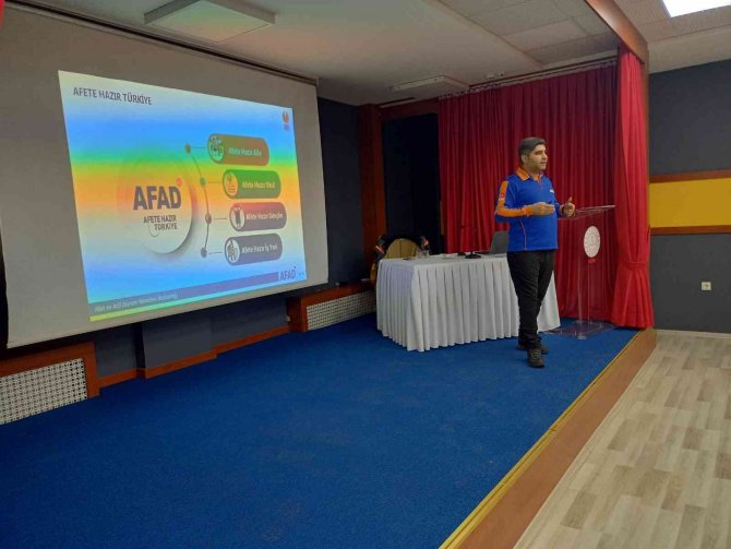 Ağrı Milli Eğitim Müdürlüğünde "Afet Farkındalık Eğitimi"